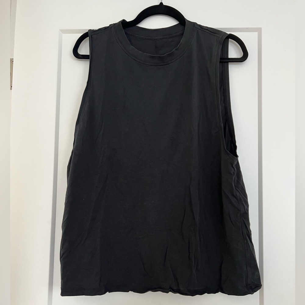 Lululemon tank Sz 10